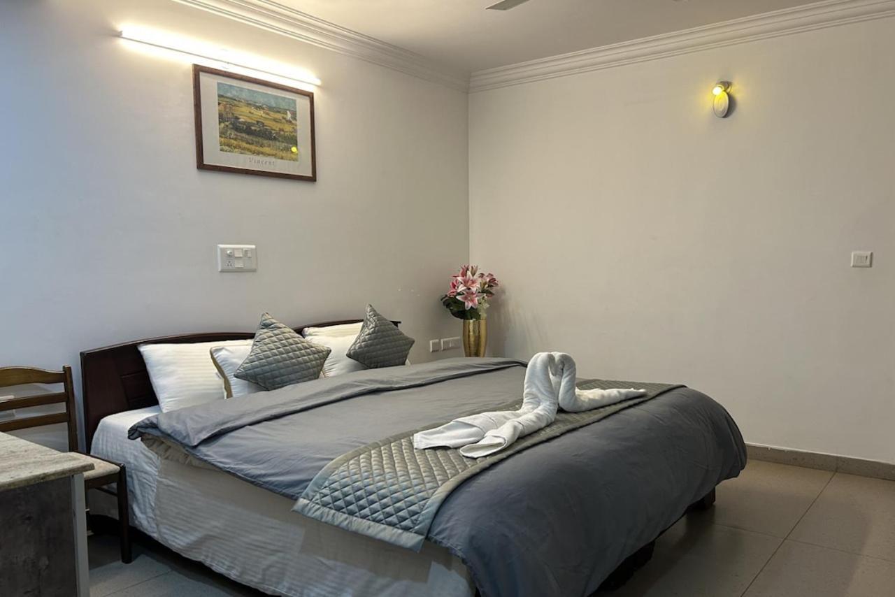 Yahweh Suites Bangalore Eksteriør bilde